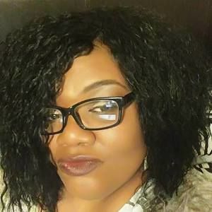 Meet your Posher, Cecelia