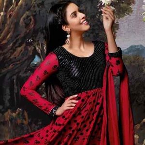 Meet your Posher, Qaria