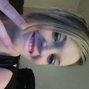 Meet your Posher, Leighann