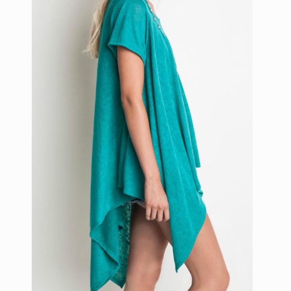 SHORT SLEEVE TRAPEZE TOP IN 5 COLORS! - Picture 4 of 4