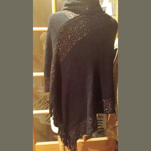 Ganz Style 101 Black /Bronze Shimmer Cowl Poncho - Picture 2 of 4
