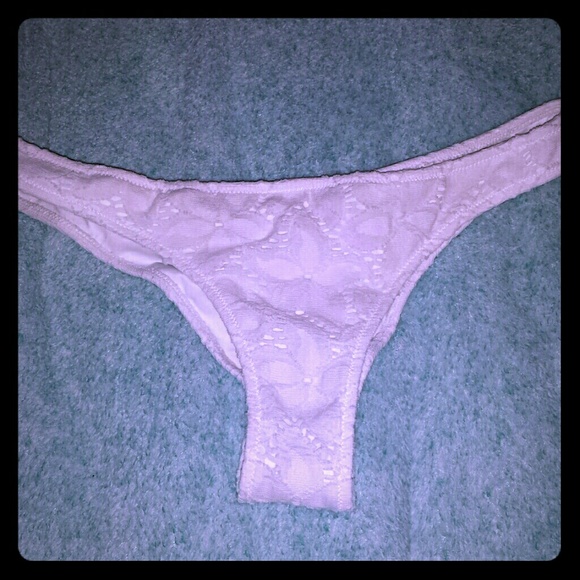 VS White lace Itsy bottoms