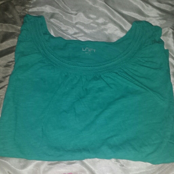 Ann Taylor Loft top