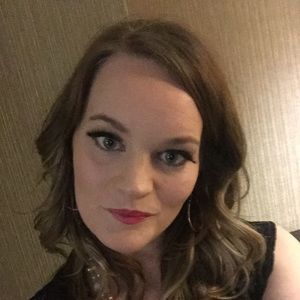 Meet your Posher, Alyson