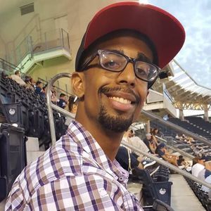 Meet your Posher, Lewis