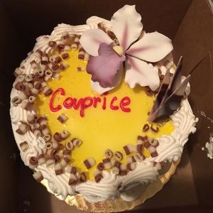 Meet your Posher, Caprice