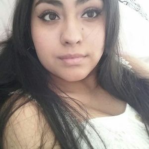 Meet your Posher, Marissa