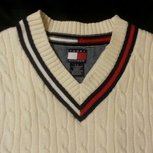 *HILFIGER SWEATER VEST*