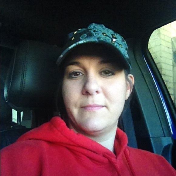 Meet your Posher, Chrissy - Picture 1 of 1