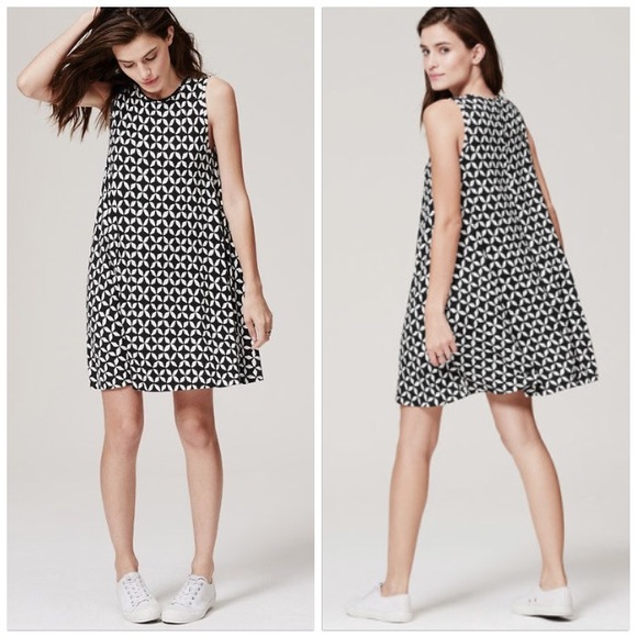 LOFT Dresses & Skirts - Loft Pinwheel Swing Dress