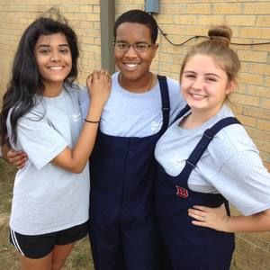 Meet your Posher, Hirani