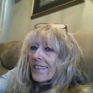 Meet your Posher, Sandy