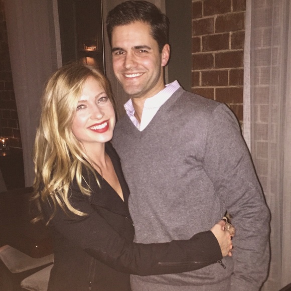 Hi I'm Nicole! Follow me @theleopardcoat - Picture 4 of 4