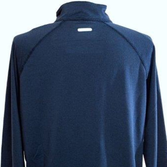 Men's 1/4 zip pullover with thumb holes - Picture 2 of 4