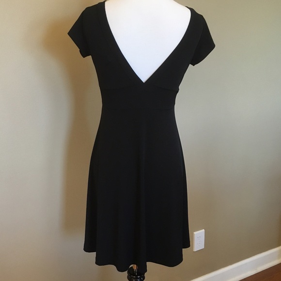 Zoey Beth V-Neck Dress Size S - Picture 2 of 4