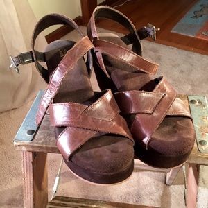 brown platform leather sandals