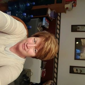 Meet your Posher, Teri