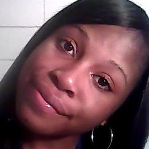 Meet your Posher, Tezia