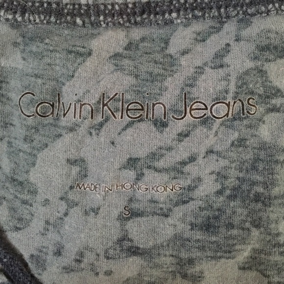 Calvin Klein blouse size small - Picture 3 of 3