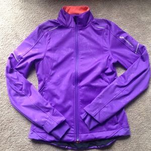 Brooks running jacket size small
