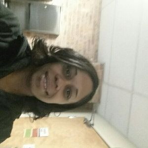 Meet your Posher, Brittney