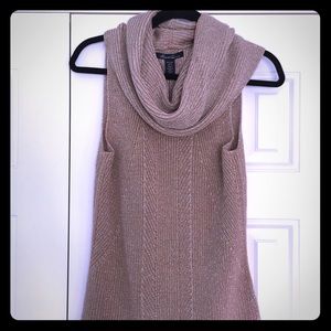 BRAND NEW-Kenneth Cole Sweater-Gold