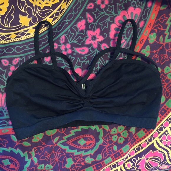 LF Black Criss Cross Bandeau