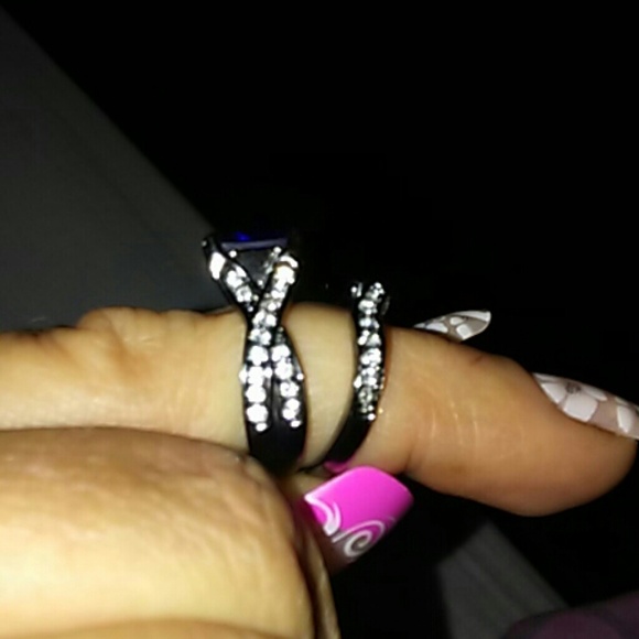 Beautiful Wedding Rings - Picture 4 of 4