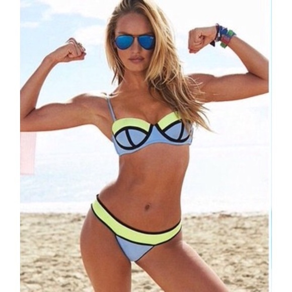 ❌SOLD❌ Victoria's Secret Colorblock bikini