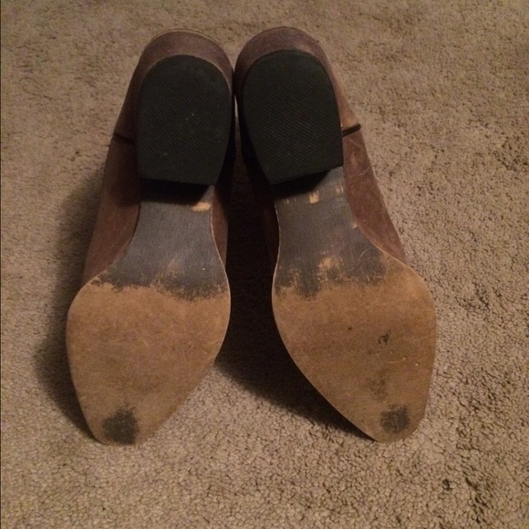 Boots - Picture 4 of 4