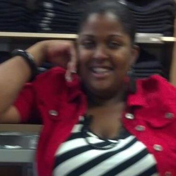 Meet your Posher, Angela - Picture 1 of 1