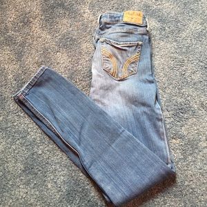 Hollister skinny jeans