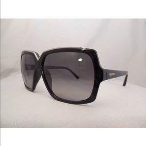 Valentino V604S Unisex Sunglasses Black