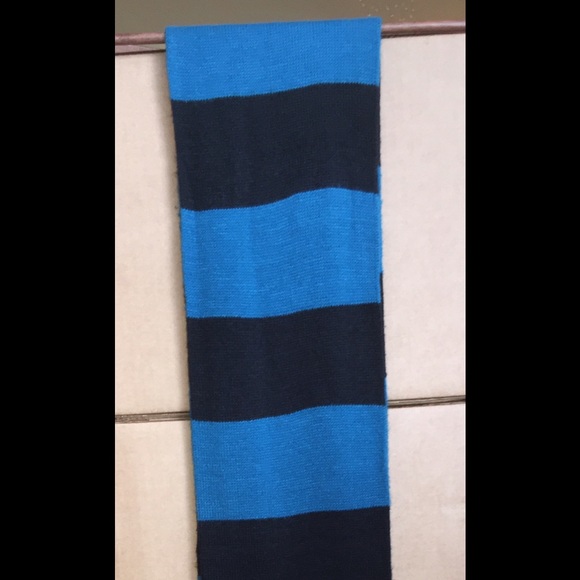 🔎CLEARANCE🔍 Color block scarf!