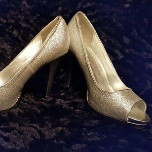 Rampage Silver glitter heels