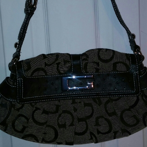 GUESS shoulder bag - Picture 1 of 2