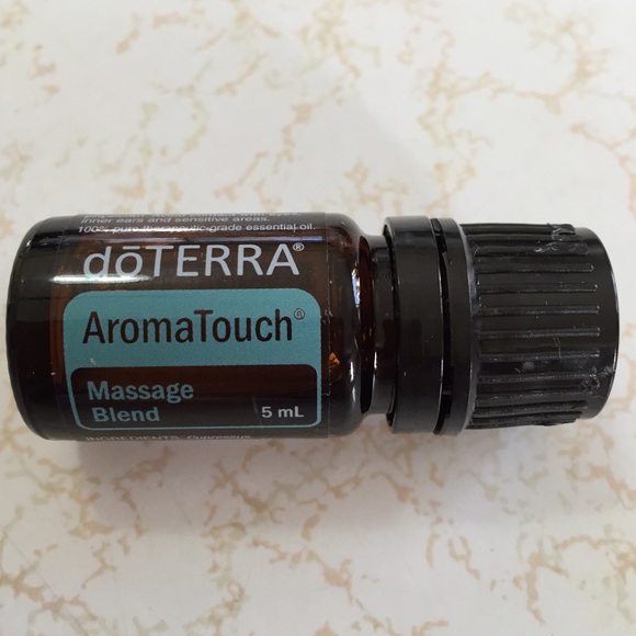 Aroma touch Doterra Essential oil