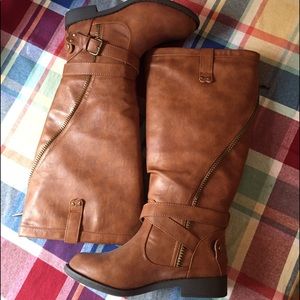 Brand new JustFab boots