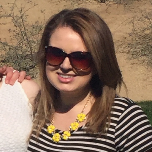 Meet your Posher, Elizabeth - Picture 1 of 1