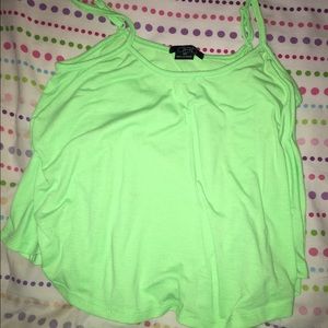 Green spaghetti strap loose crop top
