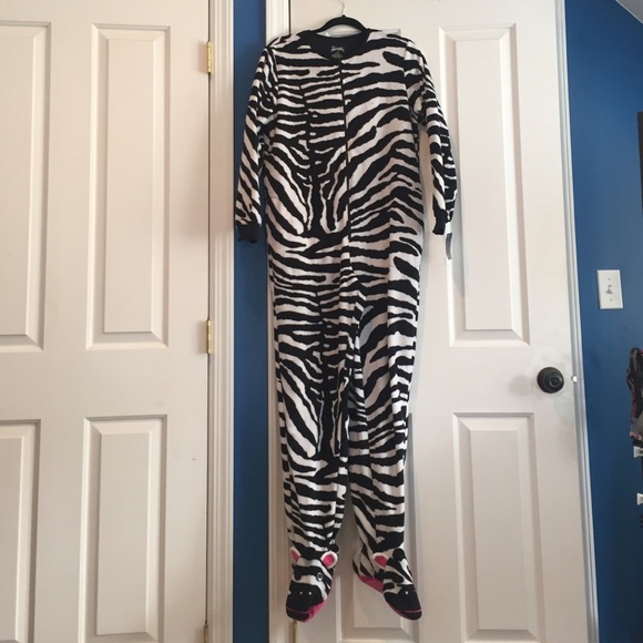 Nick & Nora Feety Zebra Pajamas