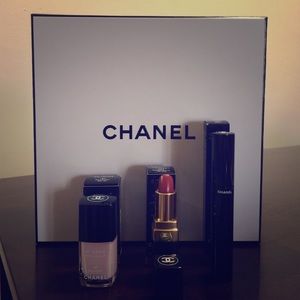 Chanel 3 piece set- BRAND NEW!!!