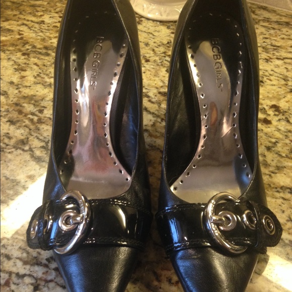 Classic pumps