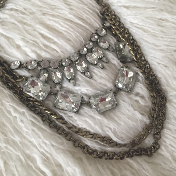 Stunning Crystal Bib Necklace - Picture 2 of 4