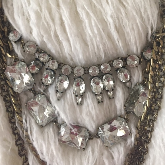 Stunning Crystal Bib Necklace - Picture 3 of 4