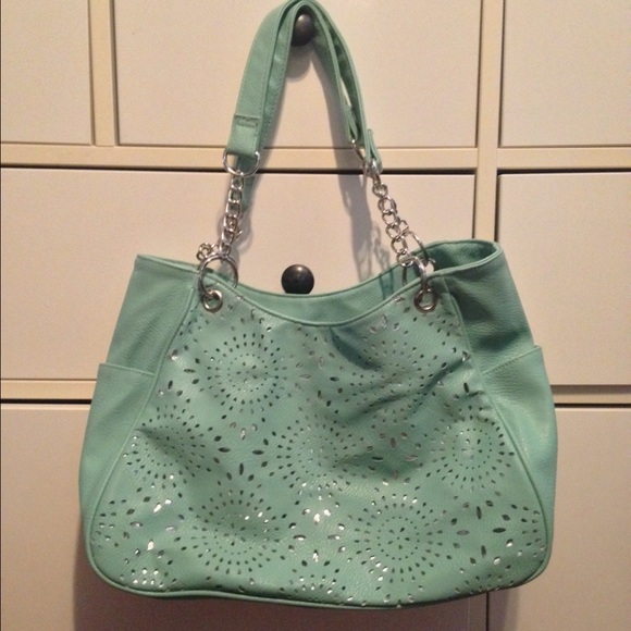 payless shoes purses