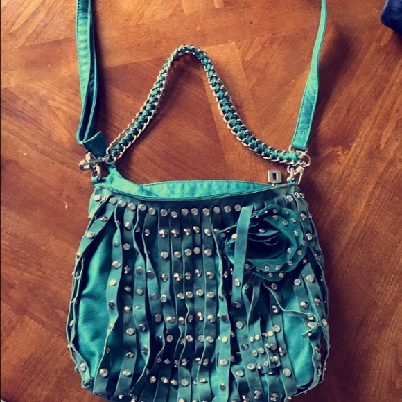 BKE Handbags - BKE cross body purse