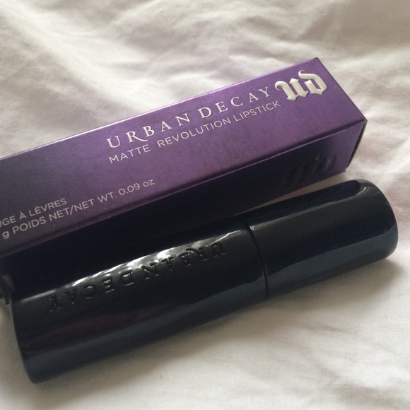 Urban Decay Matte Revolution Lipstick