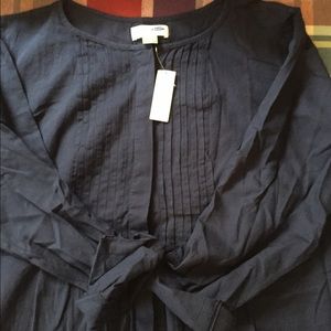 Old navy light weight button up
