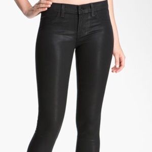 J Brand Super Skinny Jeans in Coated Stealth